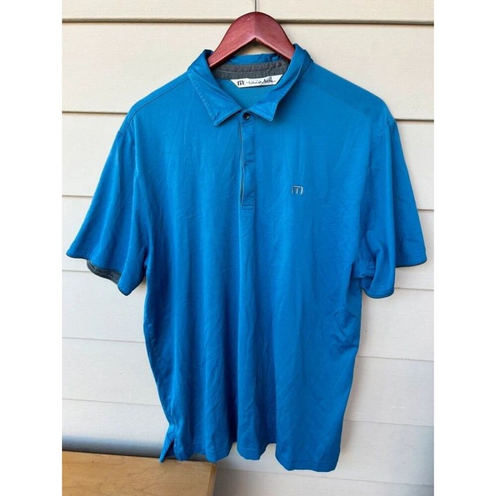 TravisMathew Men’s Size XL Bright Blue Short Sleeve Performance Golf Polo Shirt